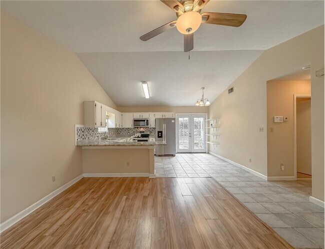 1555 Sprucewood Trail in Tallahassee, FL - Building Photo - Building Photo