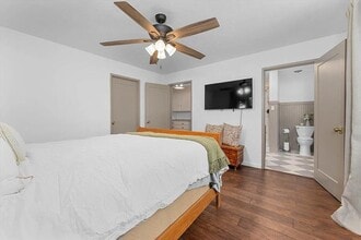 2551 S Waverly Ave in Redding, CA - Building Photo - Building Photo