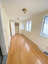 18 Thorpe St, Unit 2 in Somerville, MA - Building Photo - Building Photo