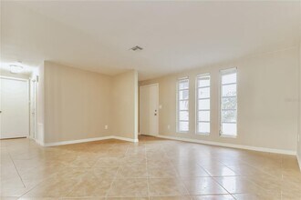 4153 Woodtrail Blvd in New Port Richey, FL - Building Photo - Building Photo