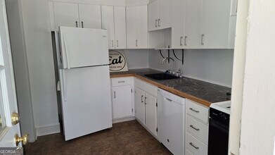 1845 Monroe Dr NE in Atlanta, GA - Building Photo - Building Photo