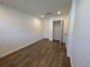 2308 Jackson St in Hollywood, FL - Building Photo - Building Photo