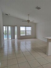 844 Bloomingdale Dr in Davenport, FL - Building Photo - Building Photo