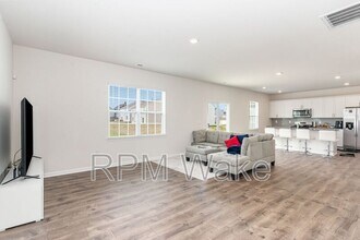 412 Shorthorn Dr in Wake Forest, NC - Building Photo - Building Photo