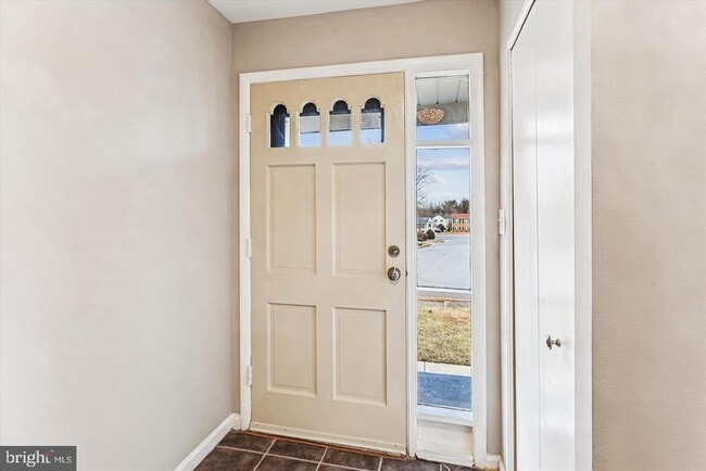 7 Cedar Bluff Ct in Catonsville, MD - Building Photo - Building Photo