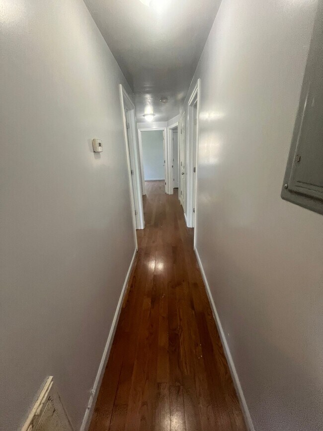 15-17 Ferdinand St, Unit 2 in Newark, NJ - Building Photo - Building Photo