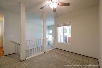 343 Tradewinds Dr in San Jose, CA - Building Photo - Building Photo