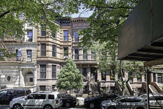 473 W 144th St in New York, NY - Foto de edificio - Building Photo