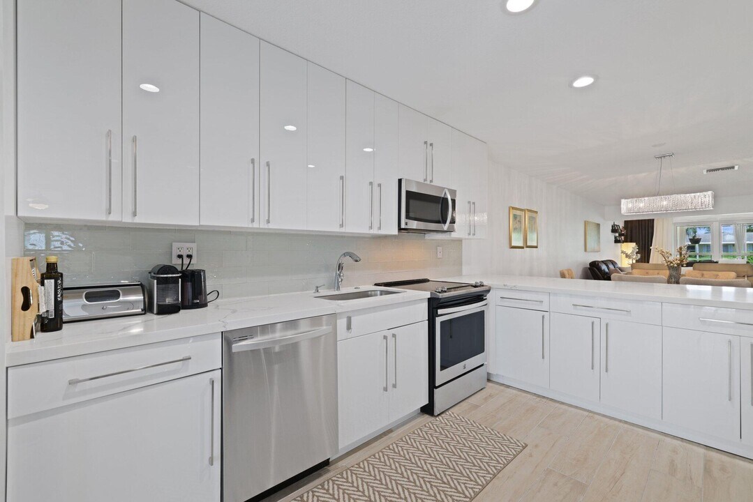 1031 Citrus Way in Delray Beach, FL - Building Photo