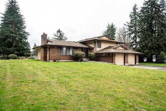 1418 Tule Lake Dr S in Tacoma, WA - Building Photo - Building Photo