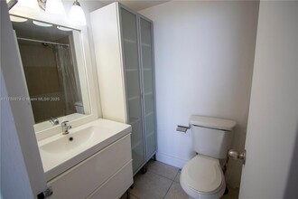 2020 NE 135th St in North Miami, FL - Building Photo - Building Photo