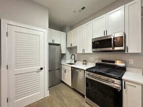3834 N Wilton Ave in Chicago, IL - Building Photo - Building Photo