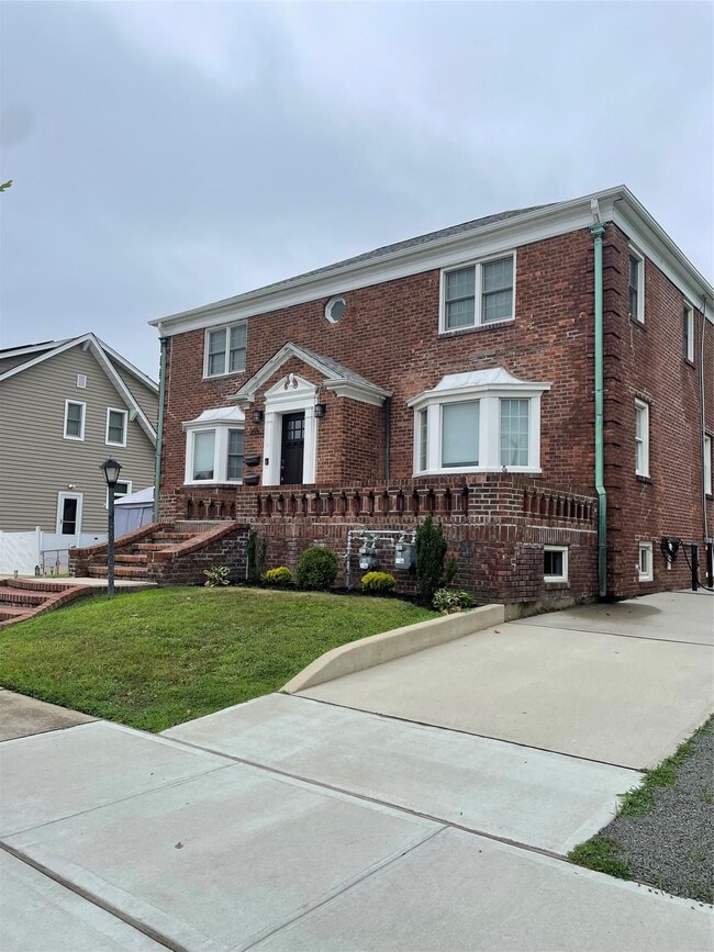 property at 355 E Beech St