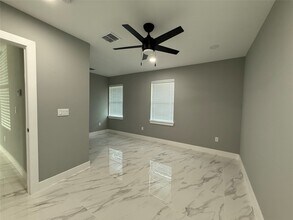 2630 De Soto St in Houston, TX - Building Photo - Building Photo