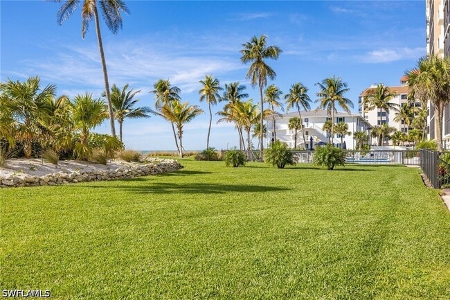 property at 10475 Gulf Shore Dr