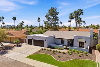 8372 E San Salvador Dr in Scottsdale, AZ - Building Photo - Building Photo