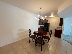 3550 Bay Sands Dr in Laughlin, NV - Building Photo - Building Photo