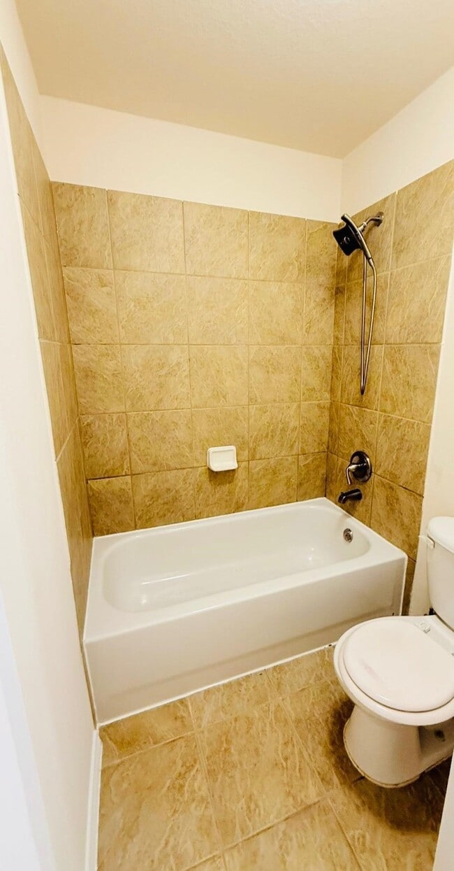 property at 5818 Kenwood