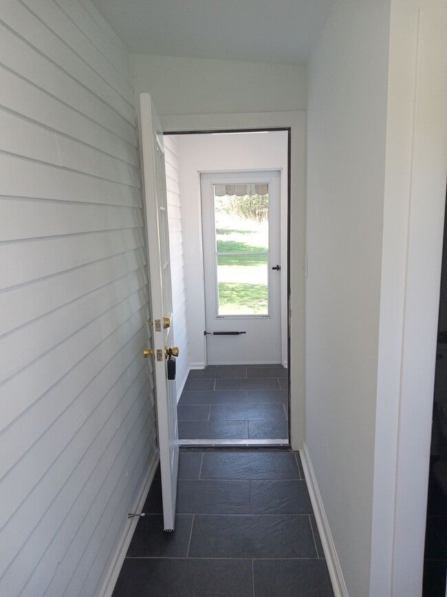 1000 S Broad St in Lansdale, PA - Building Photo - Building Photo