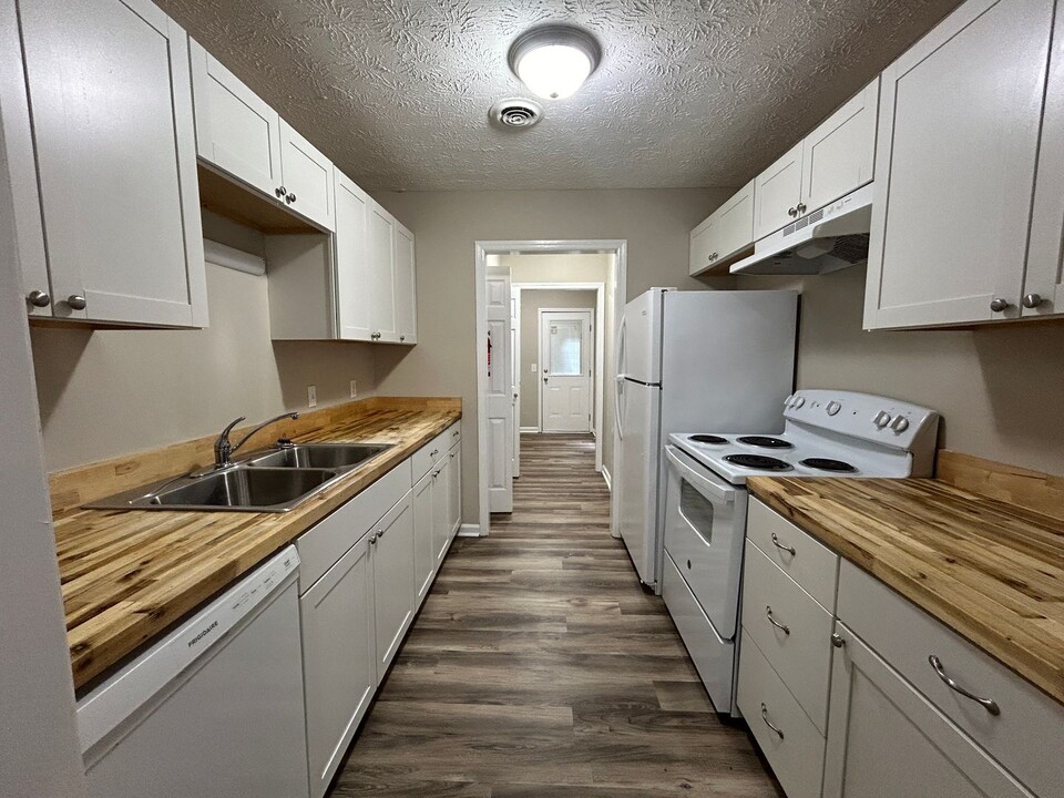 116 St Andrews Ct-Unit -116 in Athens, GA - Building Photo