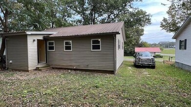 125 Dixie Dr in Cleveland, TN - Building Photo - Building Photo