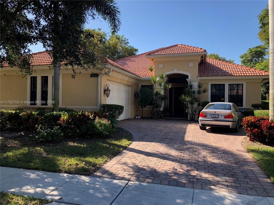 16075 Rosecroft Terrace in Delray Beach, FL - Building Photo