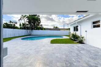 4 Tam O Shanter Ln in Boca Raton, FL - Building Photo - Building Photo