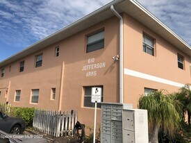 610 Jefferson Ave in Cape Canaveral, FL - Building Photo