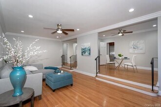 365 Stewart Ave in Garden City, NY - Building Photo - Building Photo