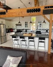 1127 Sunny Lake Rd in Gravenhurst, ON - Building Photo - Building Photo