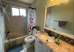 3206 Greenwood Ct in Fort Collins, CO - Building Photo - Building Photo