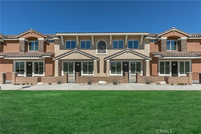 16852 Muscatel St in Hesperia, CA - Building Photo - Building Photo