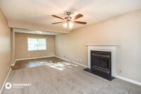 867 Oakhill Ct in Stone Mountain, GA - Building Photo - Building Photo