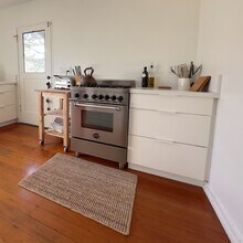2415 Meadow Valley Ter in Los Angeles, CA - Building Photo - Building Photo