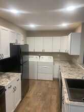 1525 Park Ave in El Dorado, KS - Building Photo - Building Photo