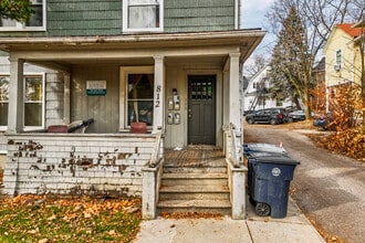 812 Mary St in Ann Arbor, MI - Building Photo - Building Photo