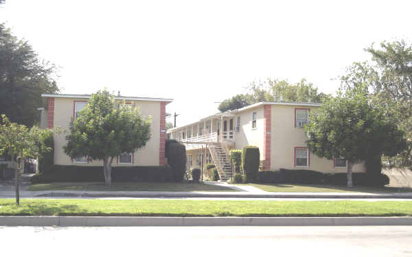 5821-5827 Baldwin Ave in Temple City, CA - Foto de edificio