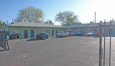 124 Pennsylvania St NE in Albuquerque, NM - Building Photo - Building Photo