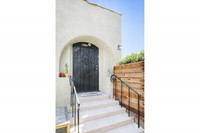 786 E Kensington Rd in Los Angeles, CA - Building Photo - Building Photo