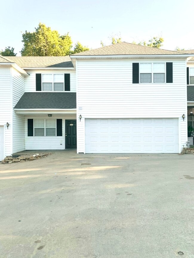 property at 317 E Modoc Ave