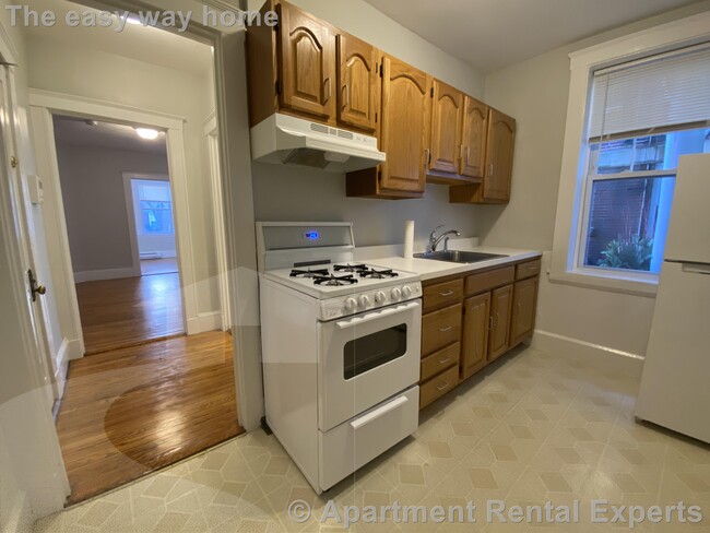 156 Summer St-Unit -#102 in Somerville, MA - Building Photo - Building Photo