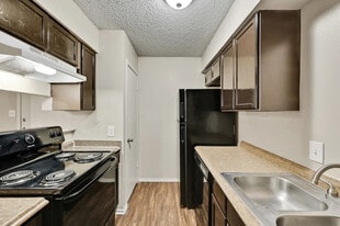 Dove Hollow in Allen, TX - Building Photo