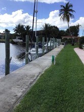 1 Colony Point Dr-Unit -B7 in Punta Gorda, FL - Building Photo - Building Photo