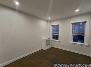 19 Queensberry St in Boston, MA - Building Photo - Building Photo