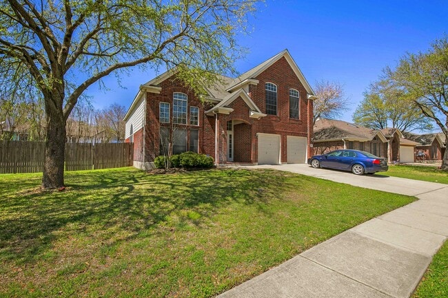 910 Champions Point Dr in Pflugerville, TX - Building Photo - Building Photo