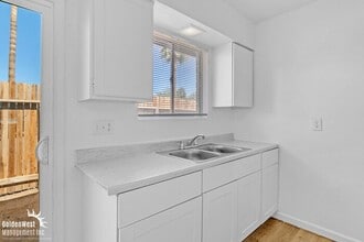 2209 W Belmont Ave in Phoenix, AZ - Building Photo - Building Photo
