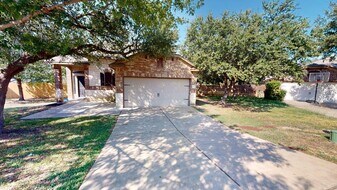 6705 Rosita Oak Dr in Killeen, TX - Building Photo