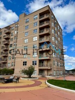 5 S 500 W, Unit 103 in Salt Lake City, UT - Building Photo