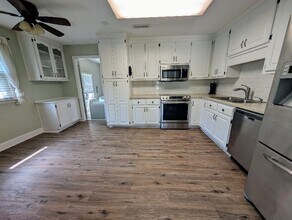704 Osborn Ave in Chesapeake, VA - Building Photo - Building Photo