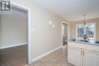 37 Oakridge Ct in East Gwillimbury, ON - Building Photo - Building Photo